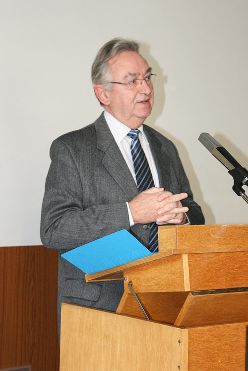 Dr. Walter Engel, der Moderator der Kulturtagung